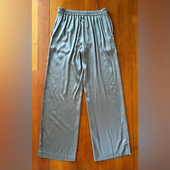 NWOT Madewell Pull-On Straight Pants in Stretch Satin - XS - Silver
